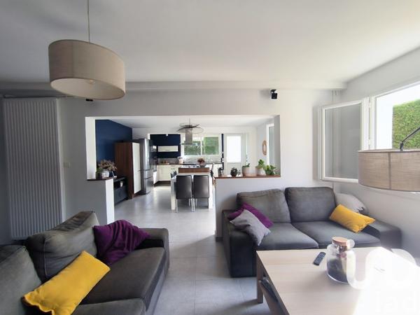 Maison à vendre 8 pièces 162 m² Arnas