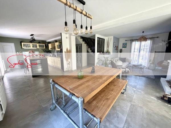 Maison à vendre 6 pièces de 132 m²
