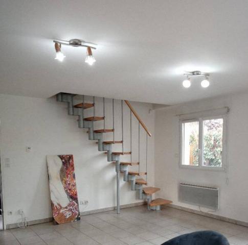 MAISON A LOUER FONTAINE