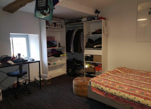 Maison à vendre    6 pièces • 300 m2 La Rochefoucauld