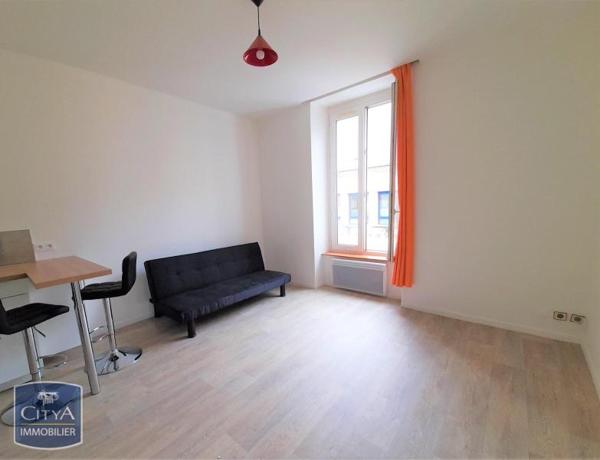 Appartement à louer 1 pièce 22.81m²