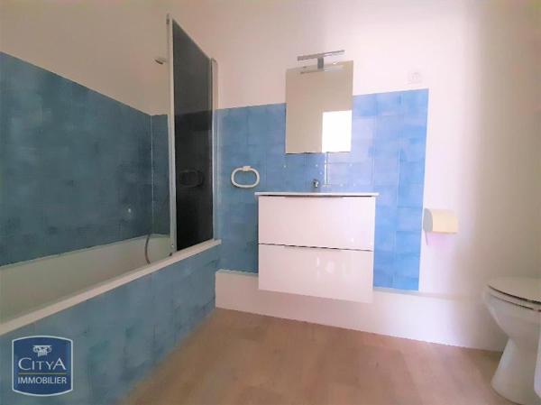 Appartement à louer 1 pièce 22.81m²