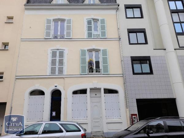 Appartement à louer 1 pièce 22.81m²