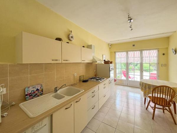 Maison Les Sables d'Olonne Les Nouettes 159.26 m² hab 4 chambres jardin garage
