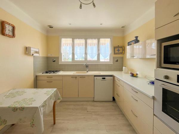Maison Les Sables d'Olonne Les Nouettes 159.26 m² hab 4 chambres jardin garage