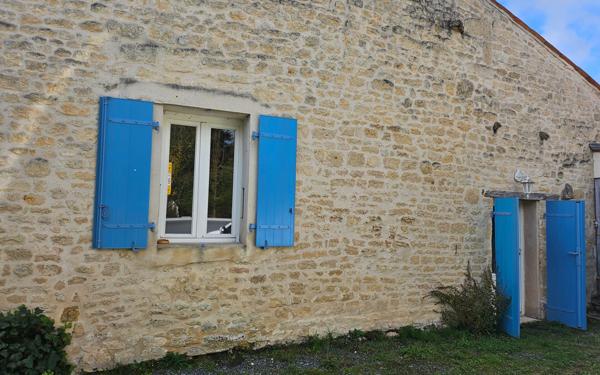 Maison à vendre    4 pièces •  Le Thou