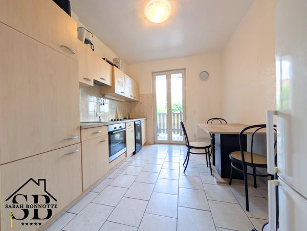 Saint-Louis (68300) SPECIAL INVESTISSEURS, Appt loué en colocation, Centre-ville Saint-Louis