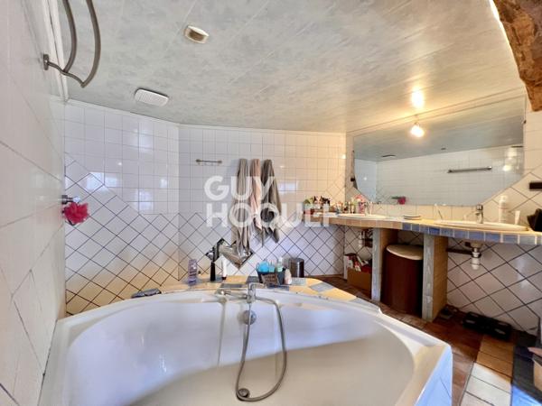 5 MIN CHERISY, 15 MIN HOUDAN