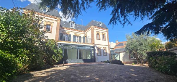 Chartres chanzy , élégant hotel particulier