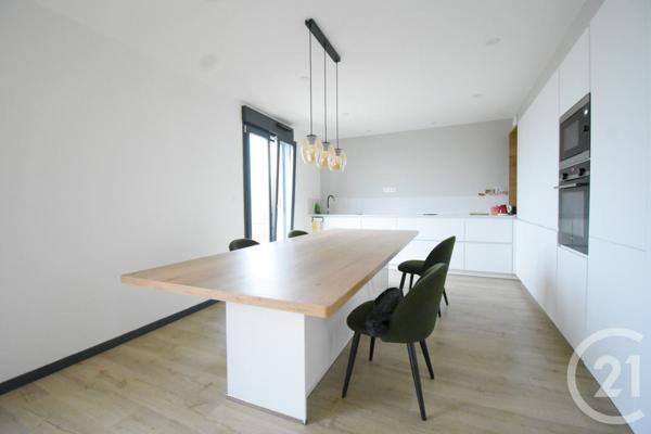 Maison à vendre  5 pièces - 131 m2 ABREST - 03