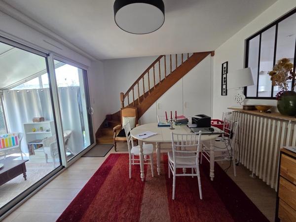 Maison rénovée de 4 chambres avec jardin