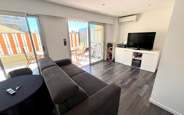 Appartement à vendre    2 pièces • 32 m2 Le Cannet