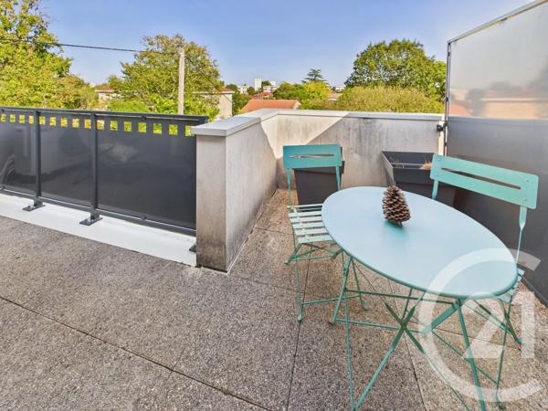 Appartement F3 à vendre  3 pièces - 66,52 m 2   TALENCE  - 33