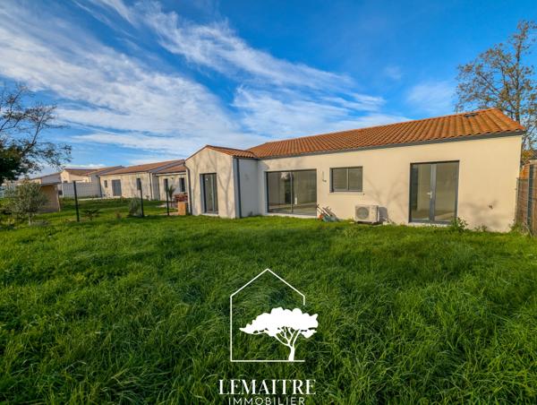 Maison neuve de 3 chambres avec garage à proximité des commerces