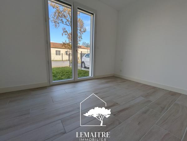 Maison neuve de 3 chambres avec garage à proximité des commerces