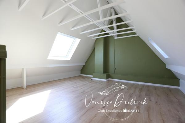 MAISON FAMILIALE 4 CHAMBRES ET 1 BUREAU AVEC JARDIN CLOS