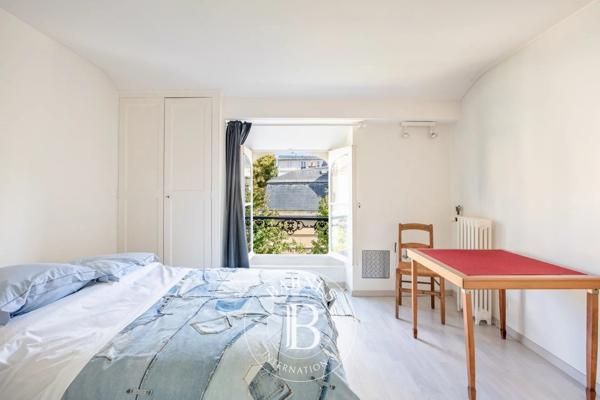 Saint-Germain-en-Laye, Maison 6 Chambres -  295 m² à vendre