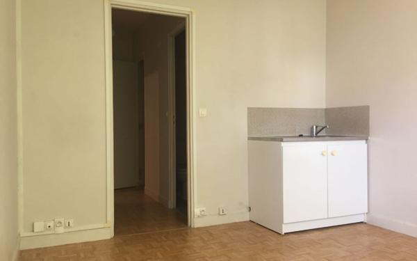 Appartement à louer    1 pièce •  Palaiseau