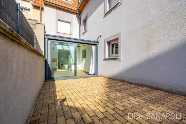 Bel appartement avec faibles charges à Soetrich!