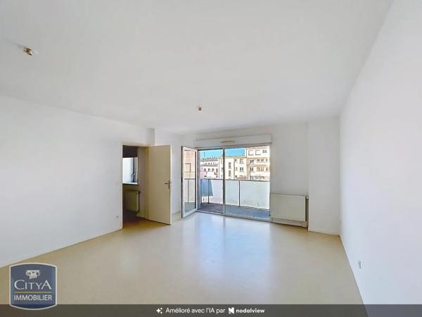 Appartement à louer 3 pièces 54.75m² Lorient (56100)