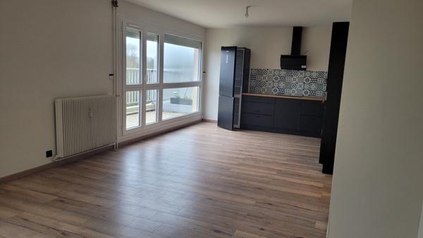 Appartement Luisant 3 pièce(s) 74.72 m2