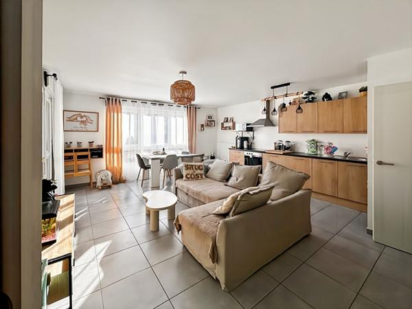 EXCLUSIVITE A CARRIERES SOUS POISSY 3 pièce(s) 62 m2