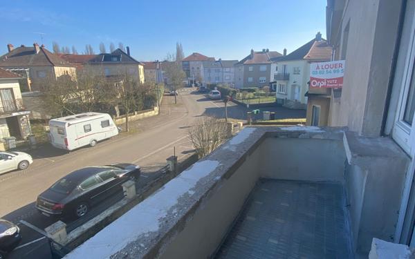 Appartement à louer    3 pièces • 69,33 m2 Yutz