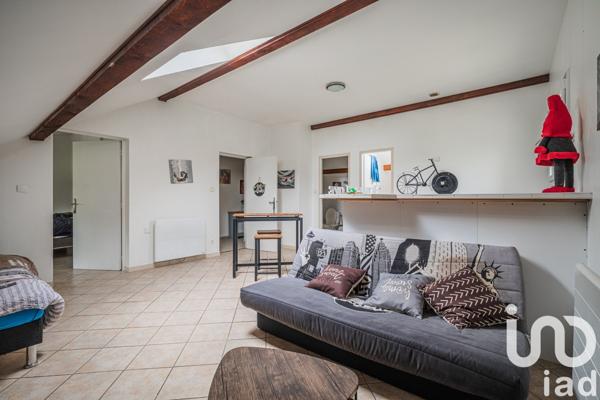 Maison 10 pièces de 273 m² à Vinay (38470)