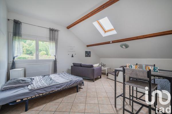 Maison 10 pièces de 273 m² à Vinay (38470)