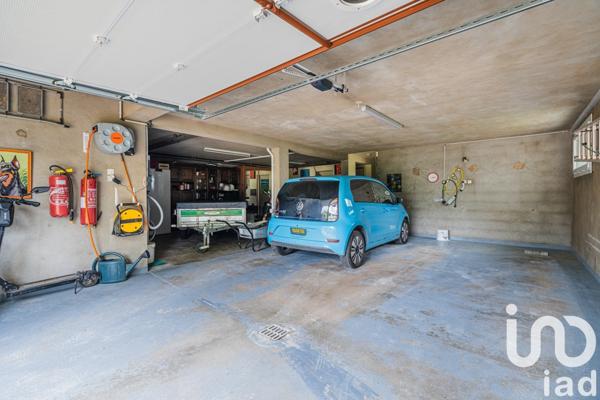 Maison 10 pièces de 273 m² à Vinay (38470)