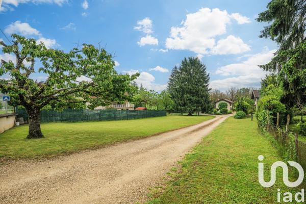 Maison 10 pièces de 273 m² à Vinay (38470)