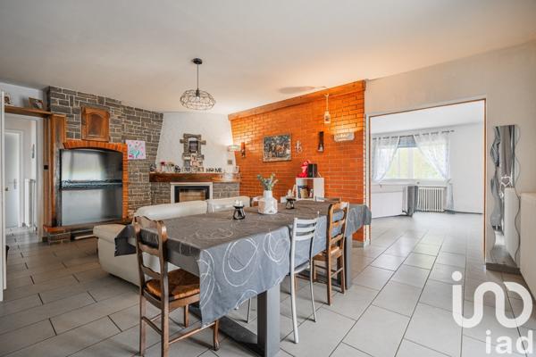Maison 10 pièces de 273 m² à Vinay (38470)