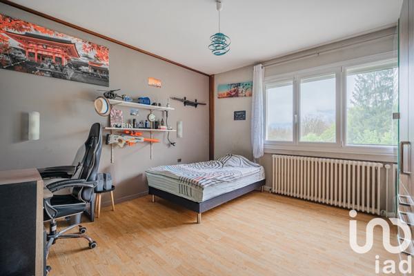 Maison 10 pièces de 273 m² à Vinay (38470)