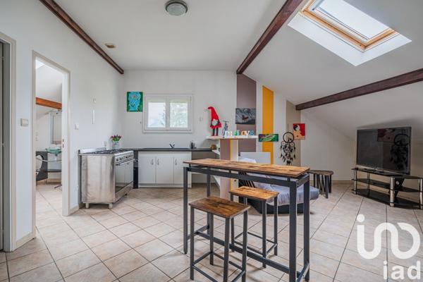 Maison 10 pièces de 273 m² à Vinay (38470)