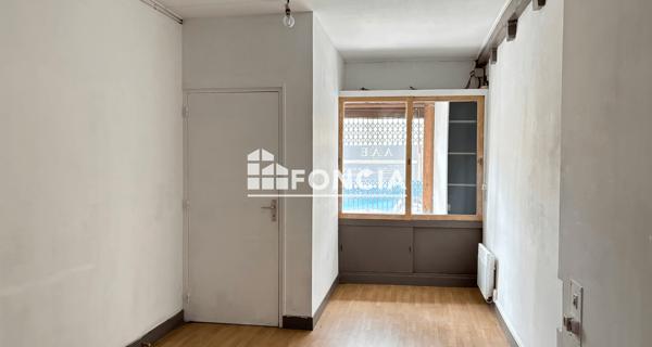 Location Local commercial 1 pièce 22 m² - ÉTampes 91150