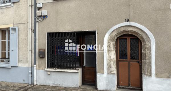 Location Local commercial 1 pièce 22 m² - ÉTampes 91150