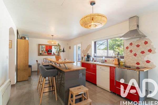 Maison à vendre 5 pièces 132 m² Aix-en-Provence