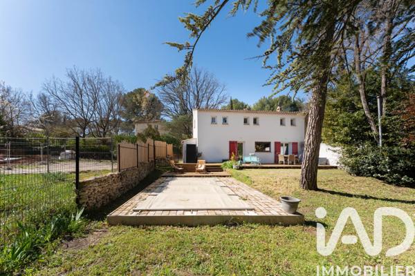 Maison à vendre 5 pièces 132 m² Aix-en-Provence
