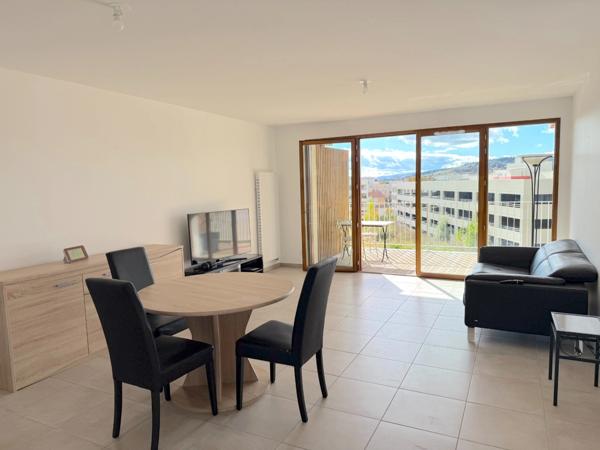 Appartement T3 de 69 m² avec balcon de 16 m²