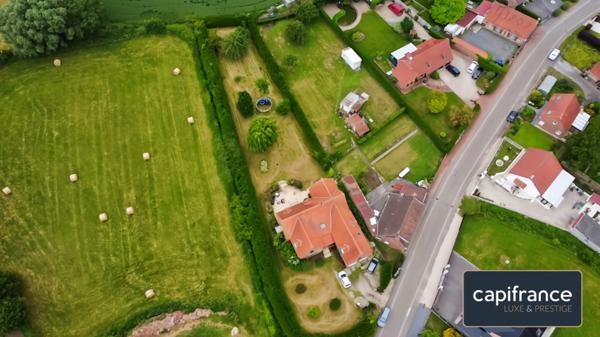 Volumes exceptionnels, semi plain-pied, appartement indépendant et parcelle de plus de 2 200 m²