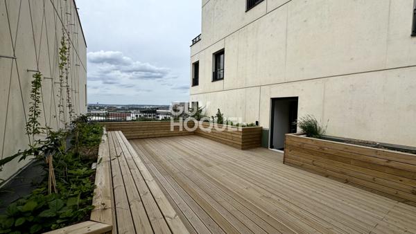 Appartement F2 - PARKING ET TERRASSE PARATGEE
