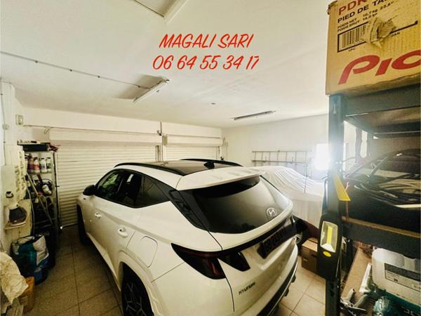 Villa Saint Hilaire De Brethmas 6 pièce(s) 158 m2 + Piscine