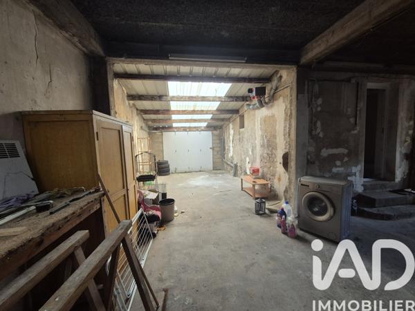 Immeuble à vendre 150 m² Rebais