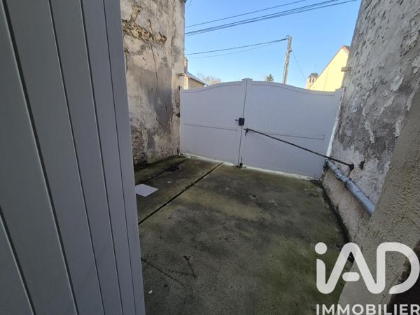 Immeuble à vendre 150 m² Rebais
