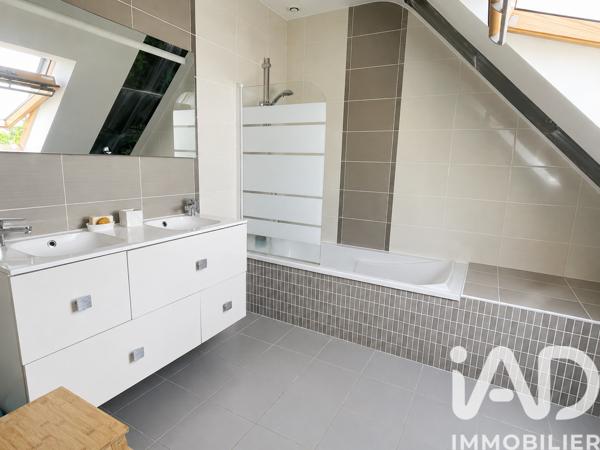 Maison à vendre 6 pièces 130 m² Fouesnant