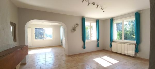 Maison 202 920 € Ribérac 5 p 139 m² DPE D