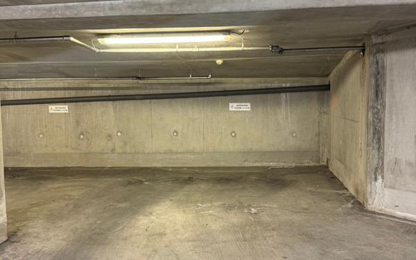 Stationnement à louer    Annemasse