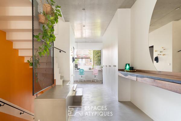 Maison contemporaine avec jardin et terrasse