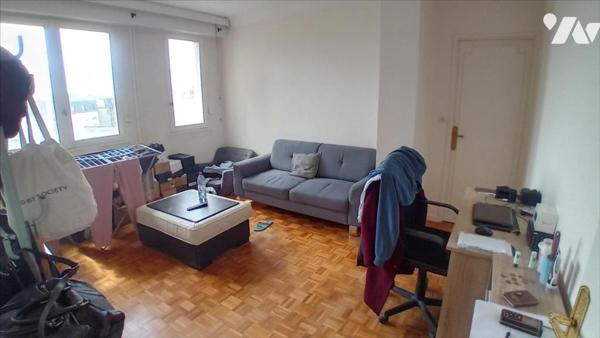 LE MANS CENTRE, T2 de 40.79 m² avec locataire en place.