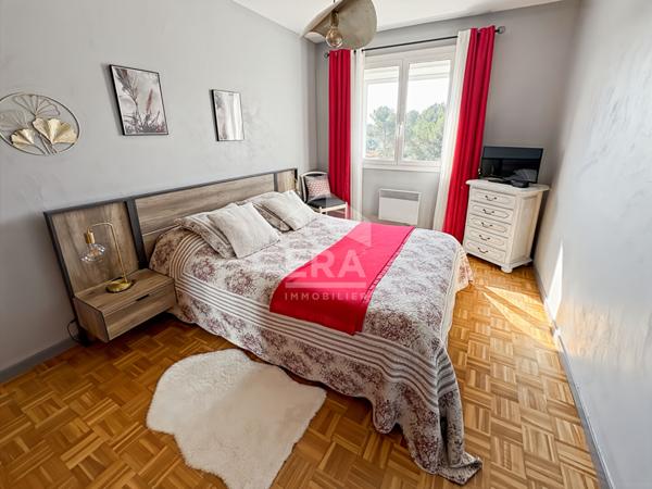 Les Pennes Mirabeau - T4 de 88m2 + dépendance de 39m2 + annexe sur parcelle de 187m2 au calme absolu